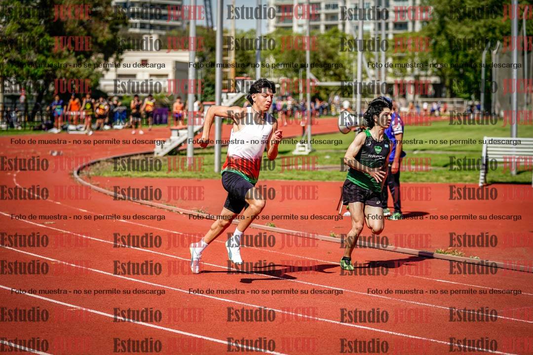 Fotos de los 200 m llanos de varones