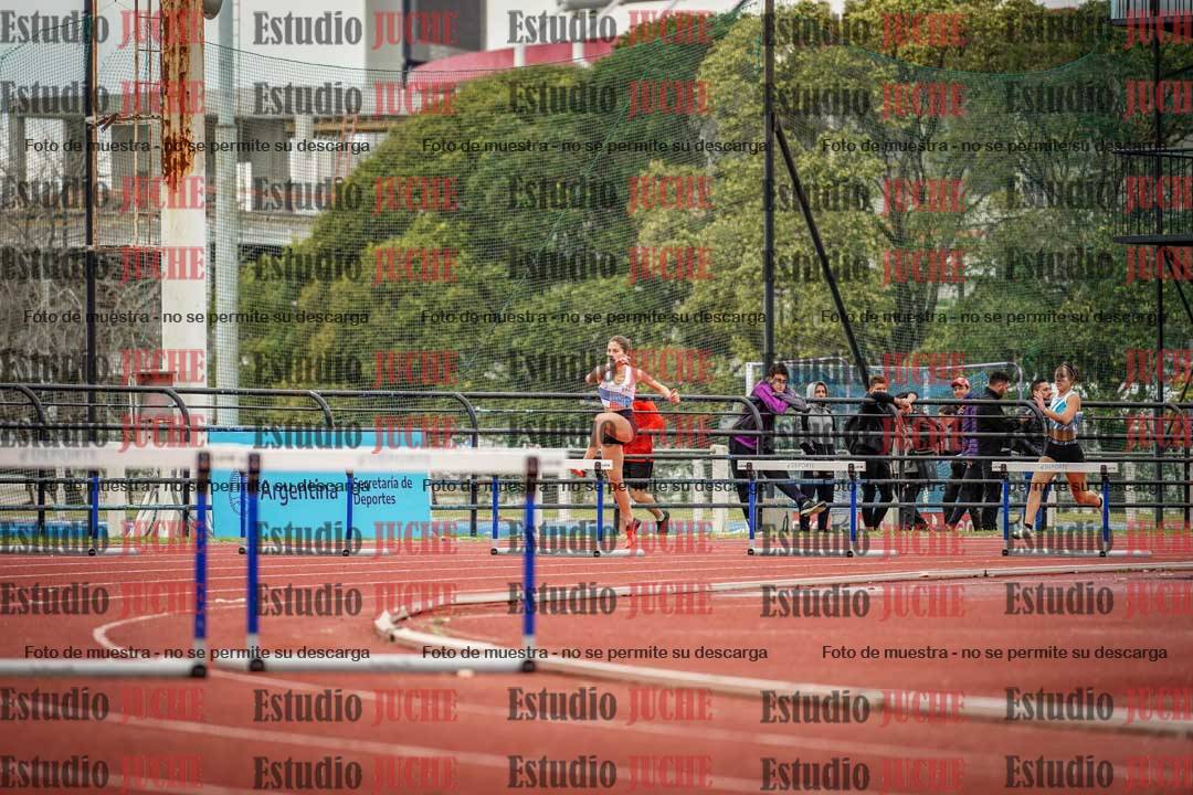 Fotos de los 400 m con vallas de mujeres