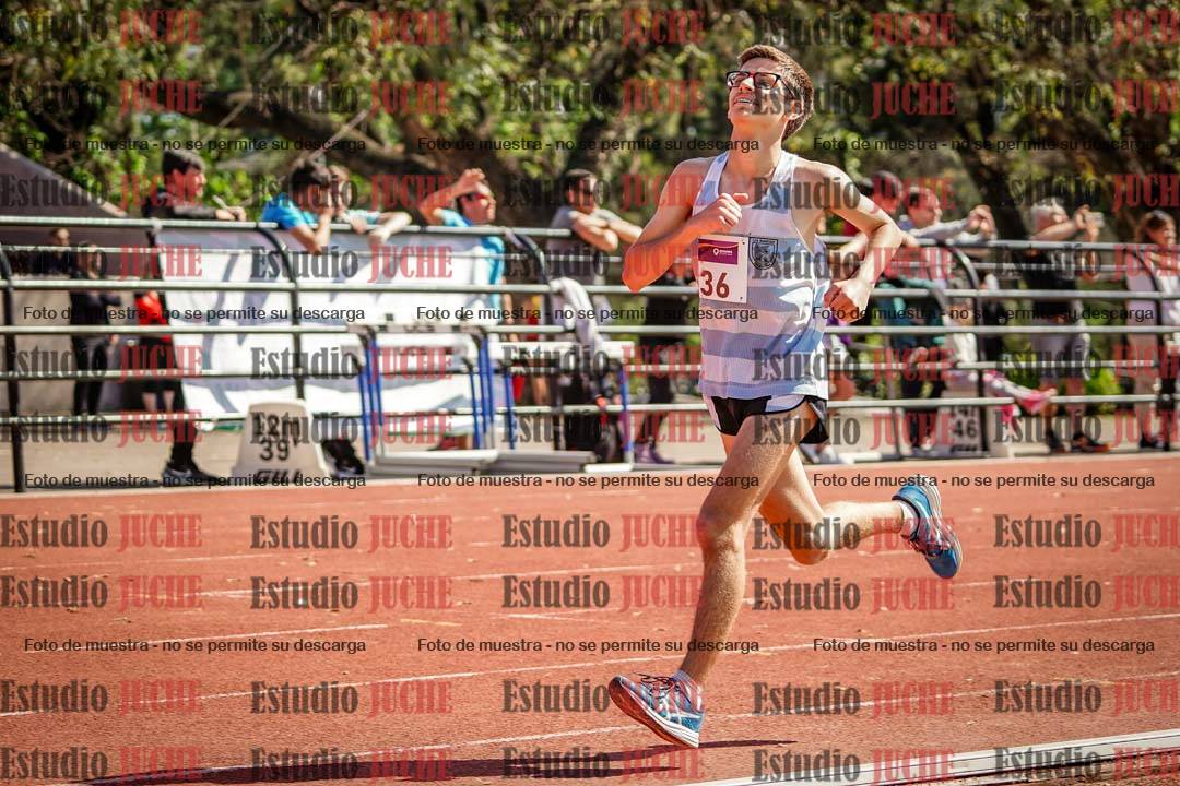 Fotos de los 2400 m de varones