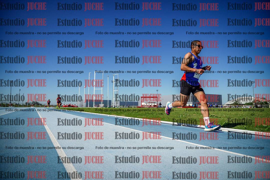 Fotos de los 5000 m de mujeres y varones - serie 2