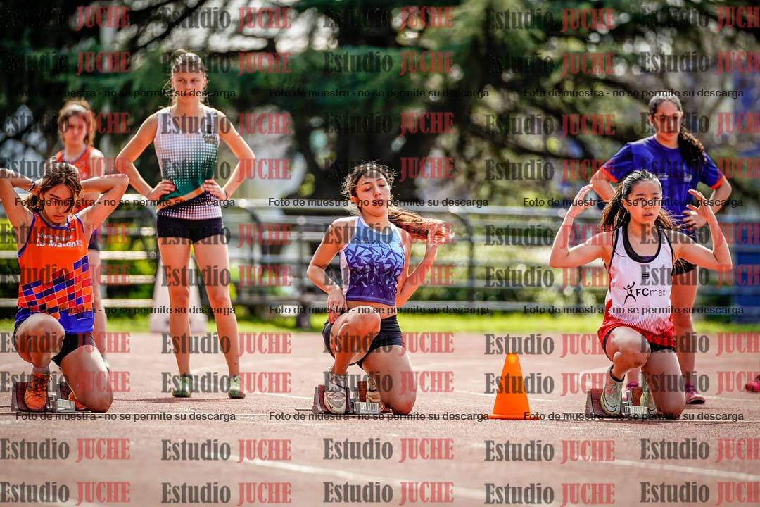 Fotos de los 80 m llanos de mujeres