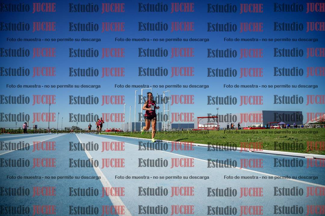 Fotos de los 5000 m de mujeres y varones - serie 2