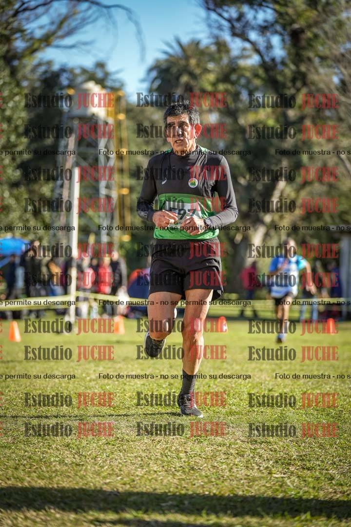 Fotos de la llegada del cross de 4000 m - varones