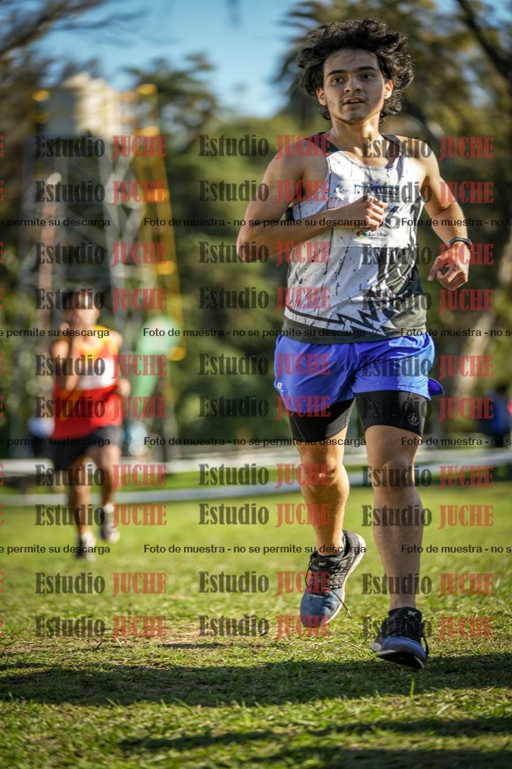 Fotos de la llegada del cross de 4000 m - varones