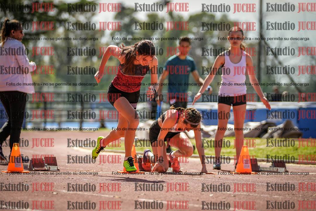 Fotos de los 80 m llanos de mujeres