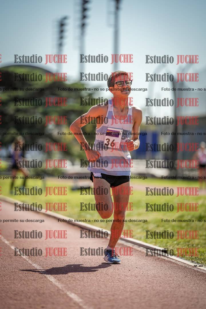 Fotos de los 2400 m de varones
