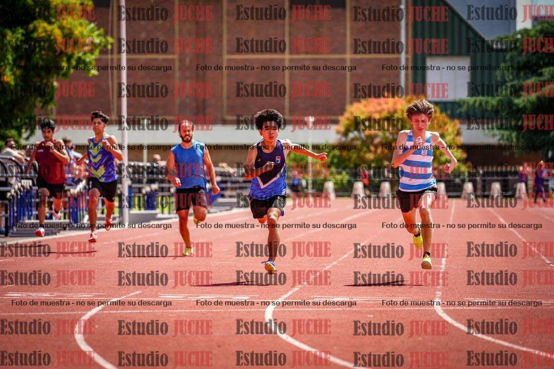 Fotos de los 200 m llanos de varones