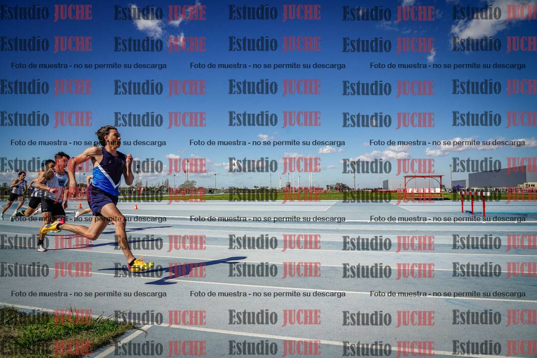 Fotos de los 200 m llanos de varones