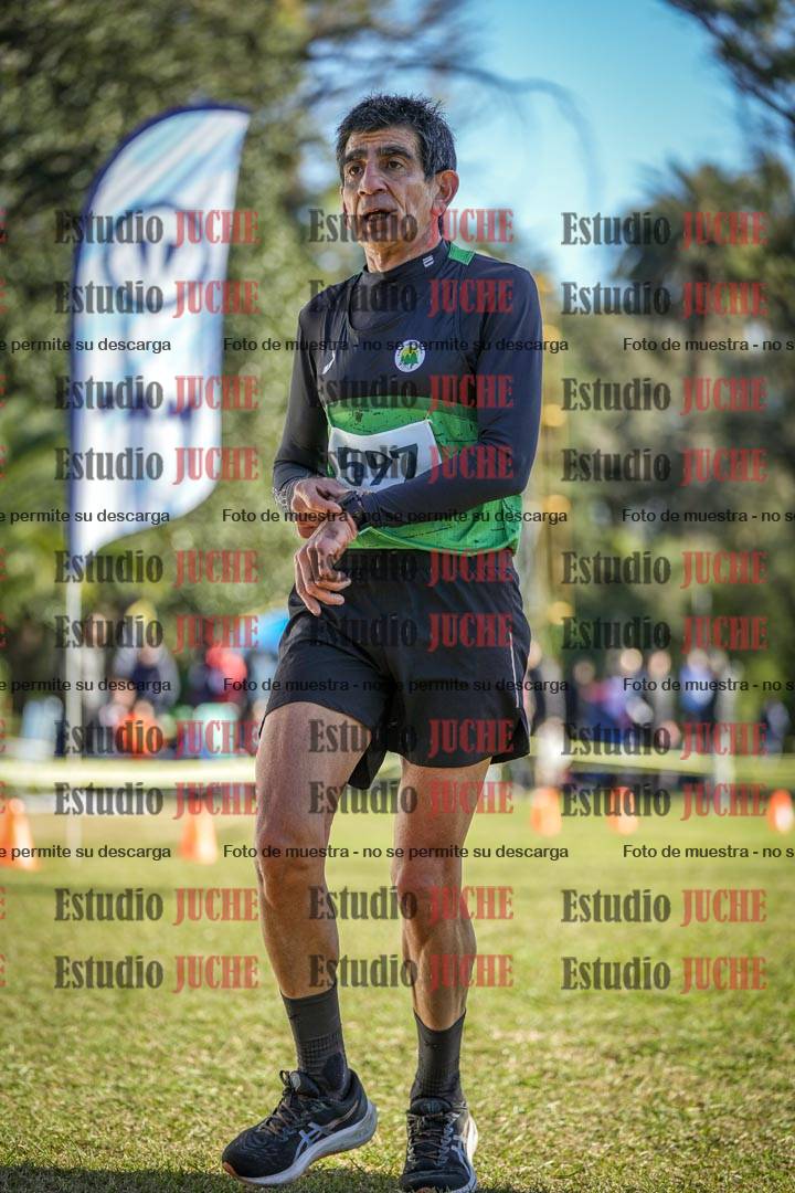Fotos de la llegada del cross de 4000 m - varones