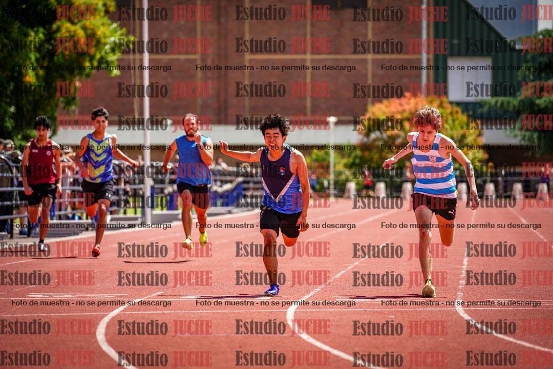 Fotos de los 200 m llanos de varones