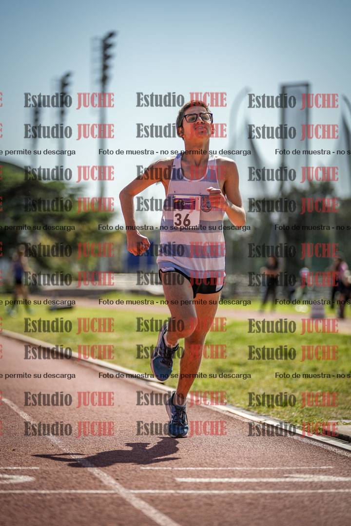 Fotos de los 2400 m de varones