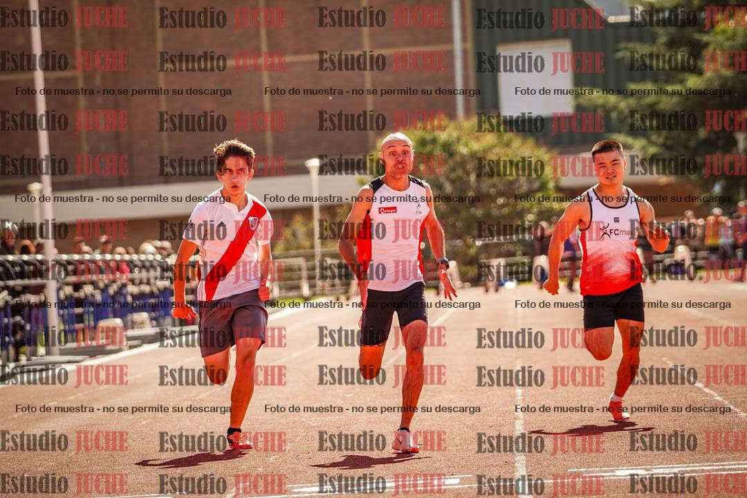 Fotos de los 100 m llanos de varones
