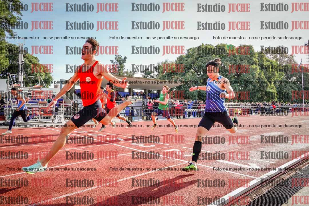 Fotos de los 100 m llanos de varones