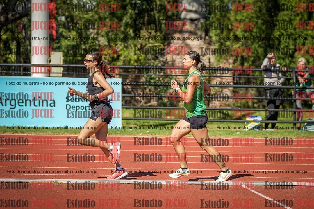 Fotos de los 10.000 m de mujeres y varones - serie 2