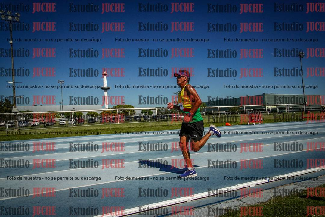 Fotos de los 5000 m de mujeres y varones - serie 2