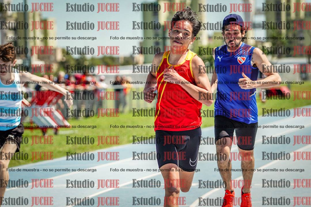 Fotos de los 200 m llanos de varones