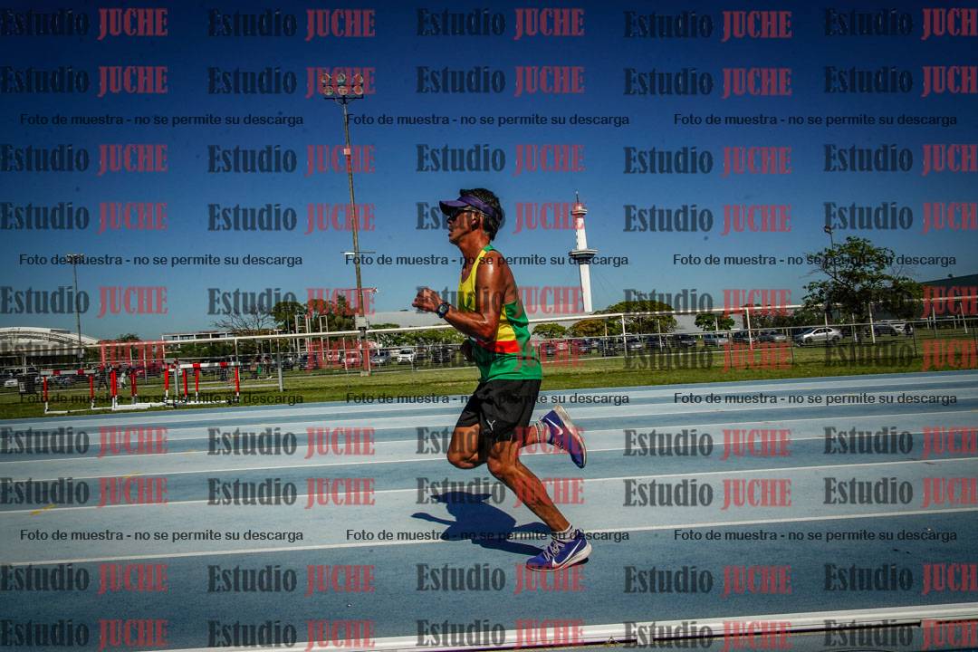 Fotos de los 5000 m de mujeres y varones - serie 2