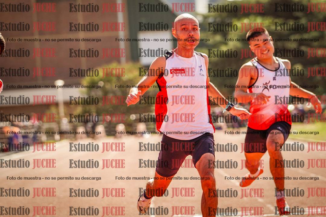 Fotos de los 100 m llanos de varones