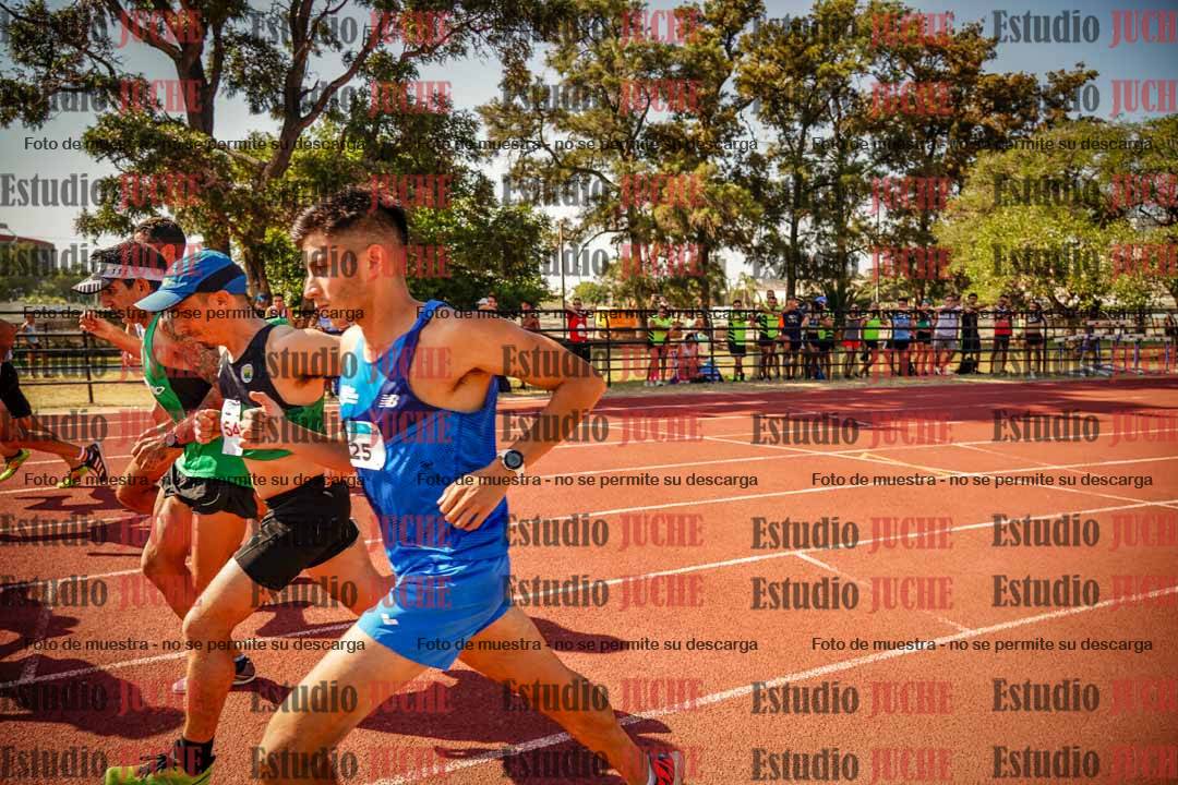Fotos de los 3000 m llanos de varones