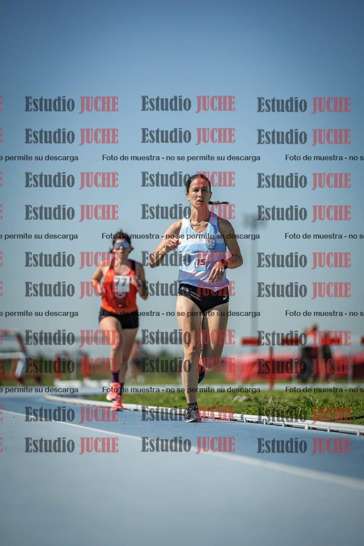 Fotos de los 5000 m de mujeres y varones - serie 2