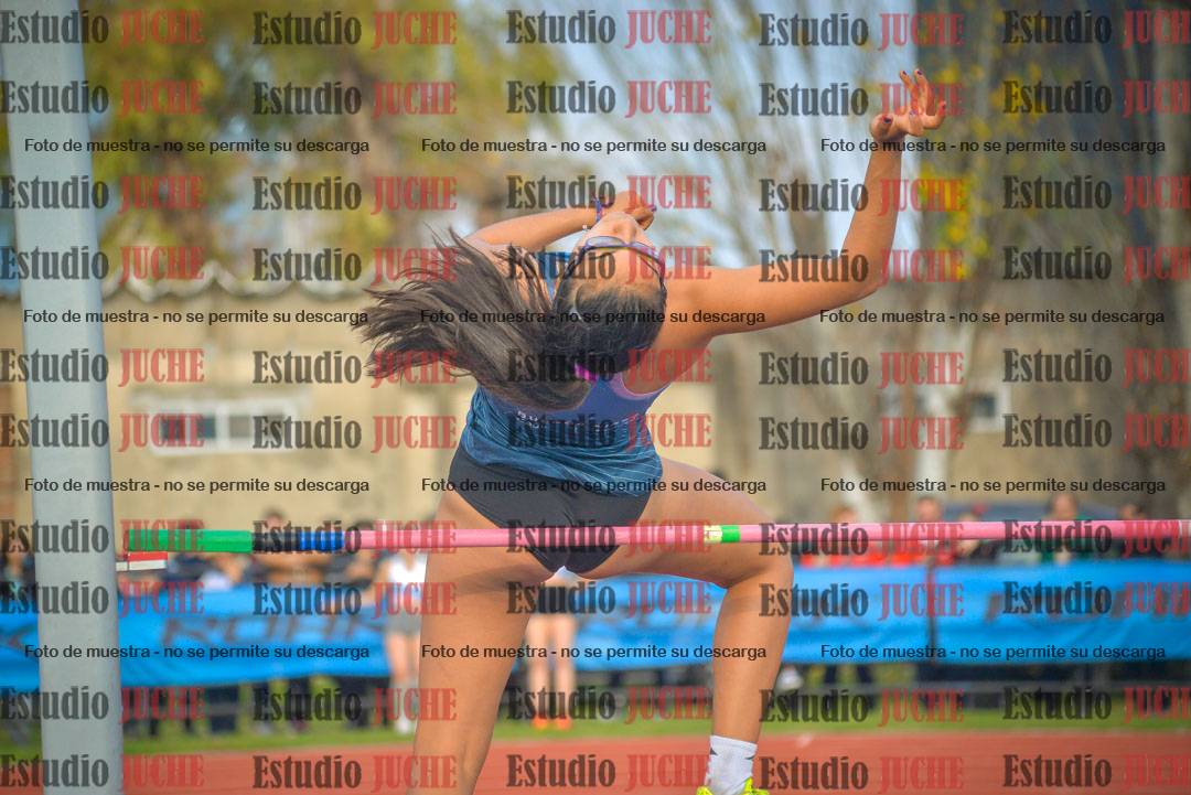 Fotos del salto en alto de mujeres