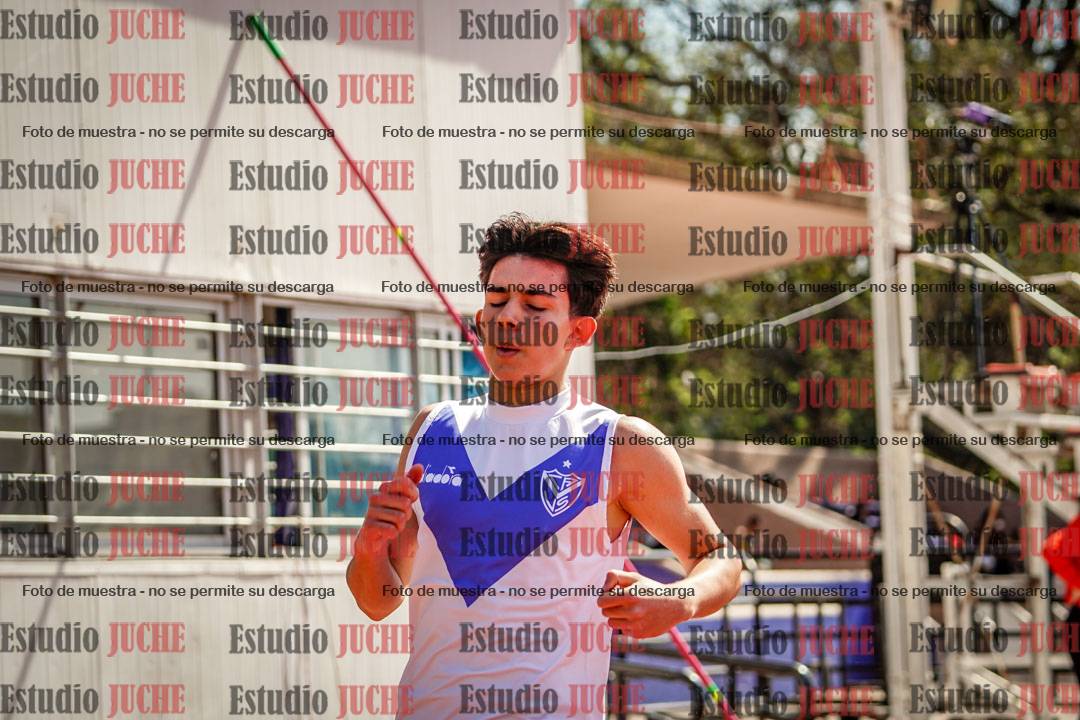 Fotos de los 200 m llanos de varones