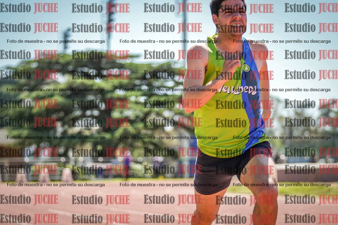Fotos de los 200 m llanos de varones