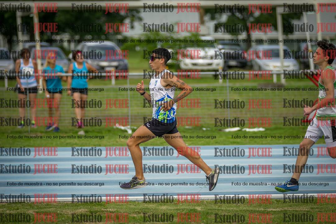 Fotos de los 1000 m llanos de varones