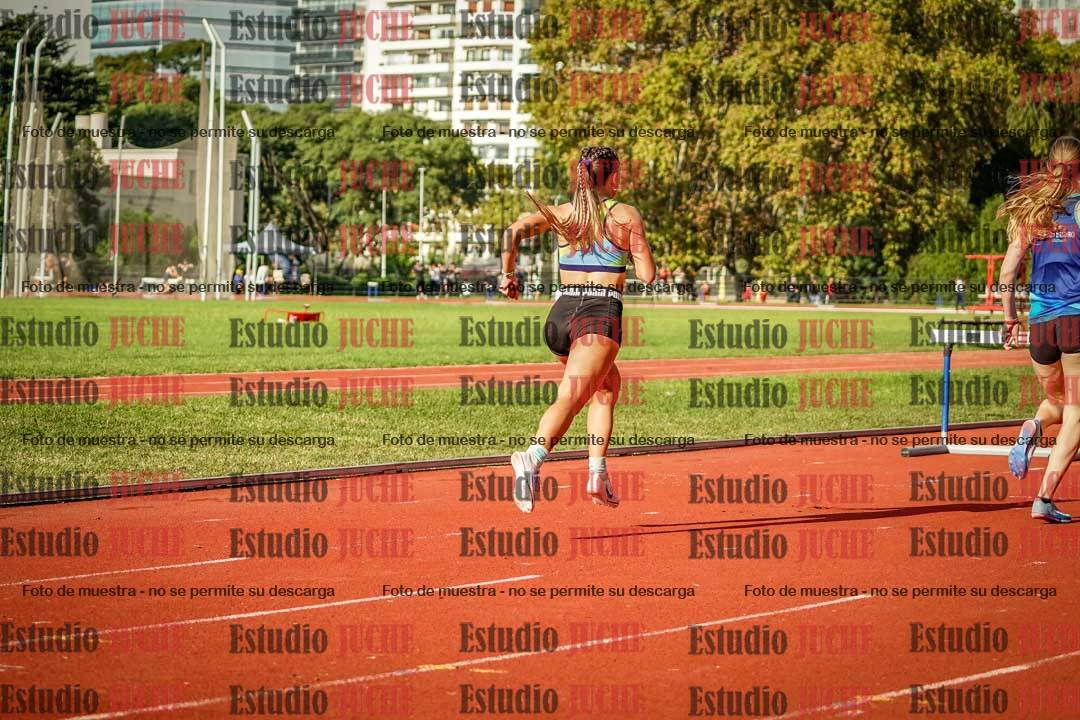 Fotos de los 400 m con vallas de mujeres