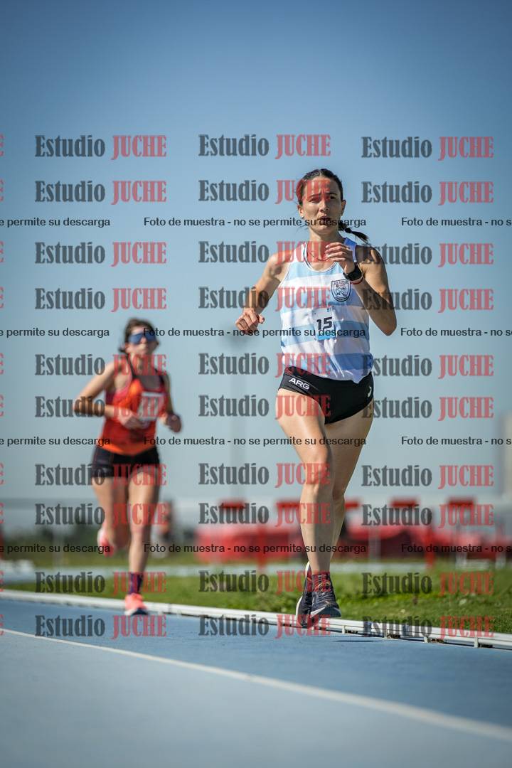 Fotos de los 5000 m de mujeres y varones - serie 2