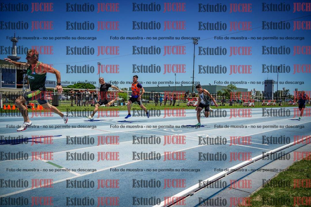 Fotos de los 100 m llanos de varones