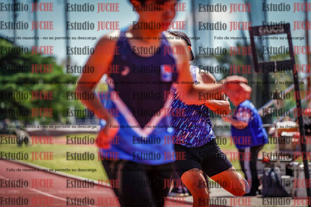 Fotos de los 200 m llanos de varones