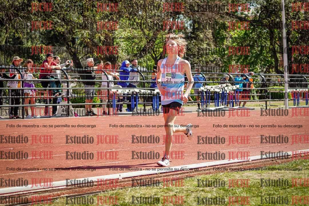 Fotos de los 2400 m de varones