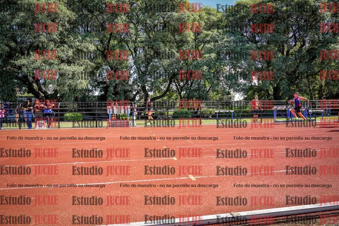 Fotos de los 100 m llanos de varones
