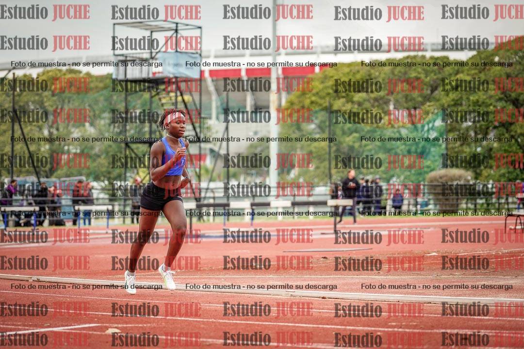 Fotos de los 400 m con vallas de mujeres
