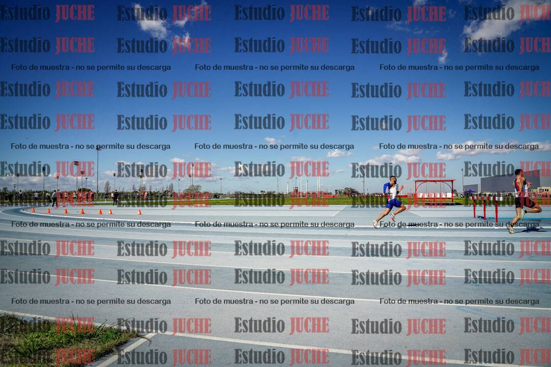 Fotos de los 200 m llanos de varones