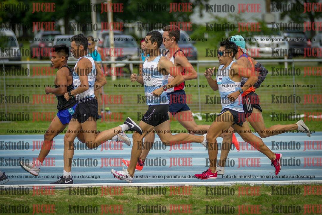 Fotos de los 1000 m llanos de varones