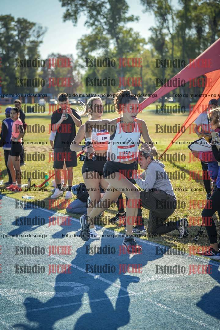 Fotos durante los relevos