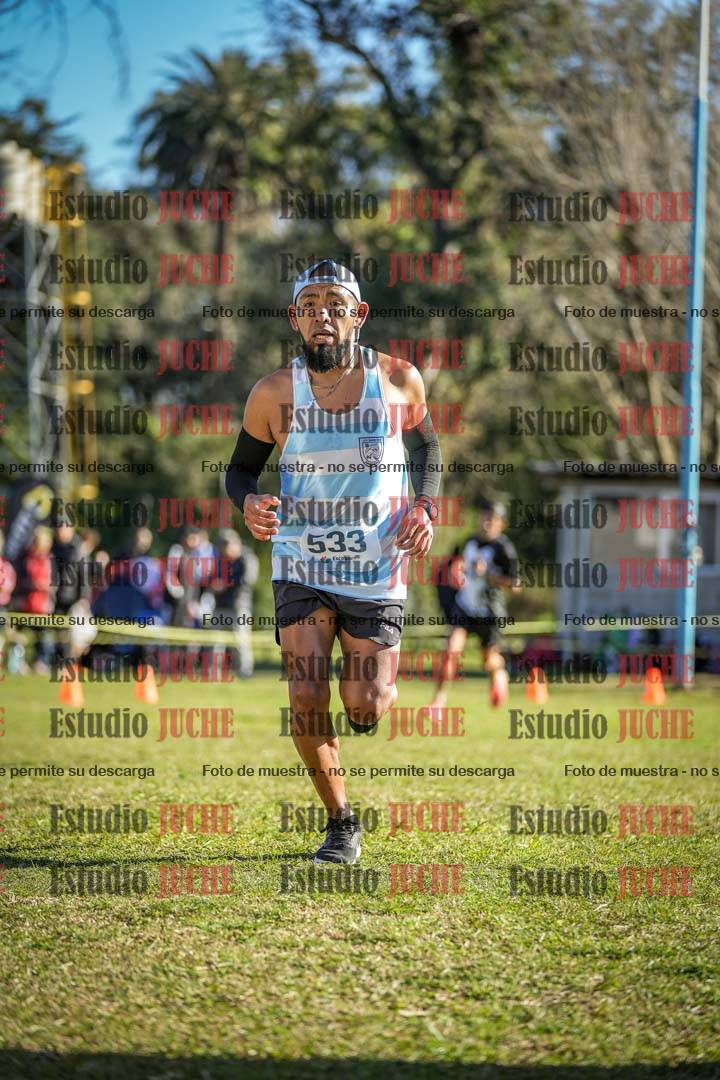 Fotos de la llegada del cross de 4000 m - varones