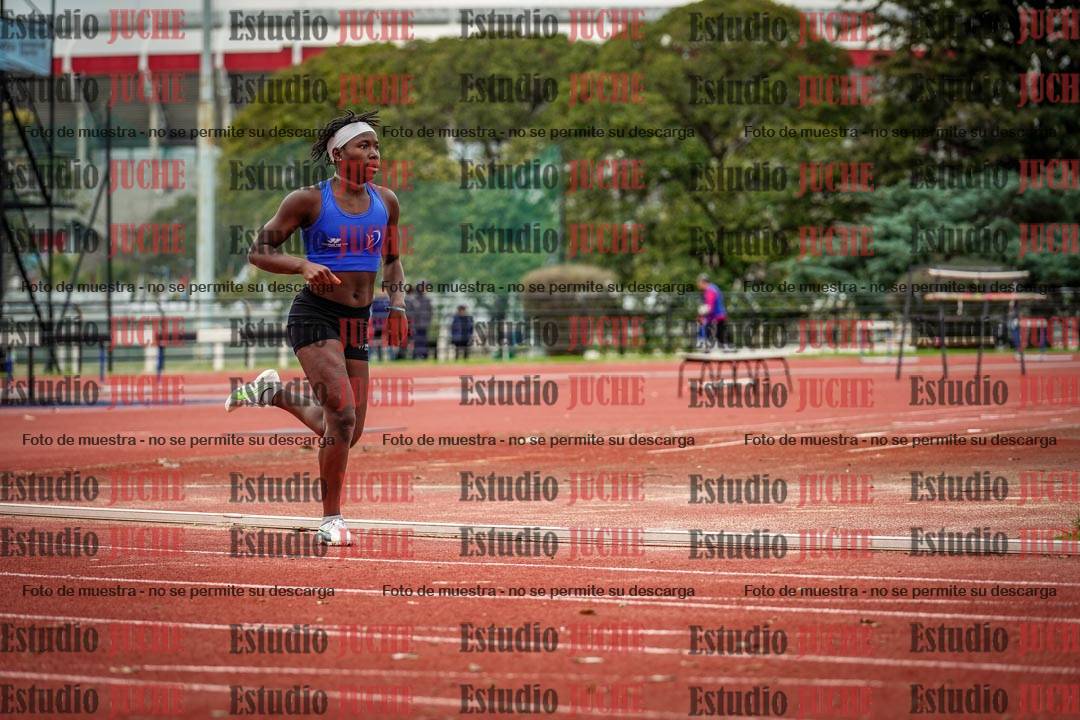 Fotos de los 400 m con vallas de mujeres