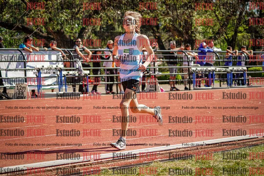 Fotos de los 2400 m de varones