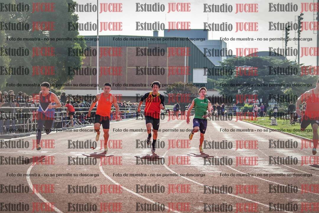 Fotos de los 100 m llanos de varones