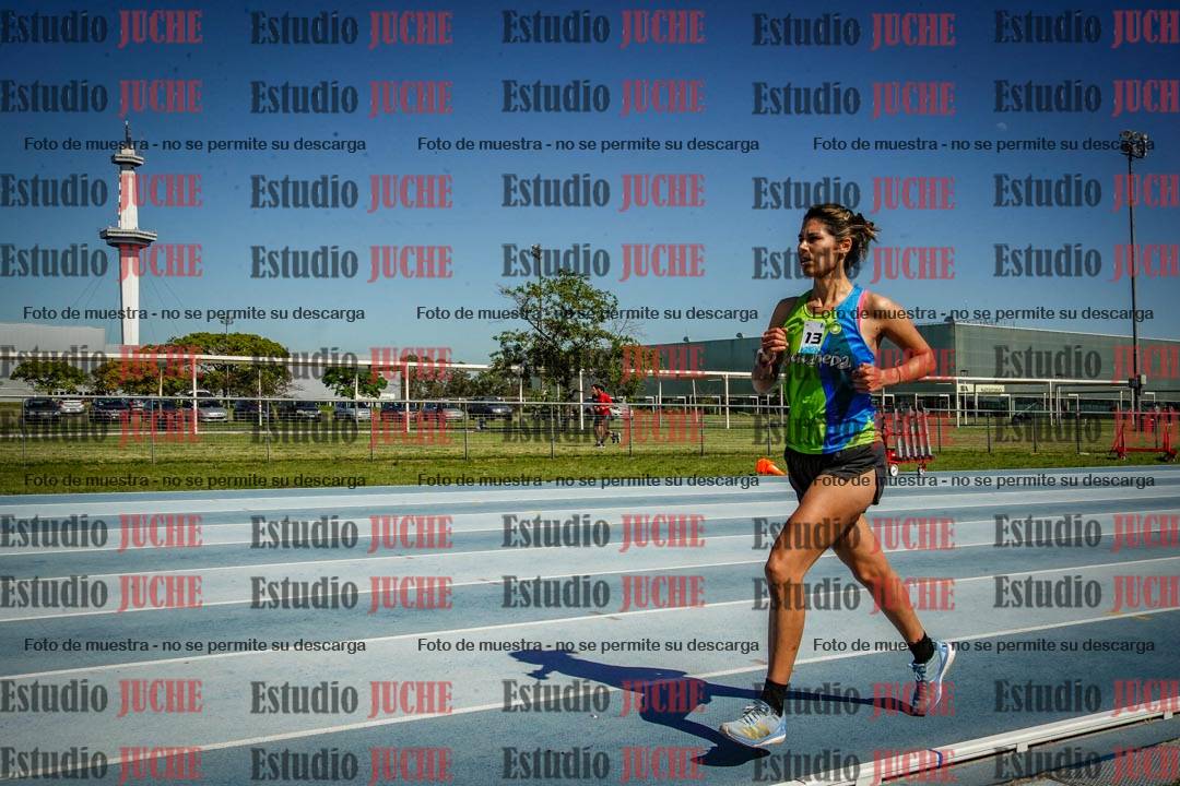 Fotos de los 5000 m de mujeres y varones - serie 2