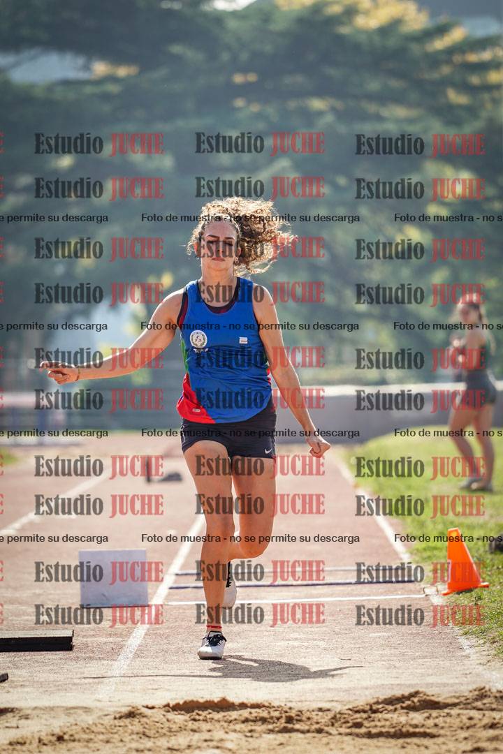 Fotos del salto en largo de mujeres - combinadas 5