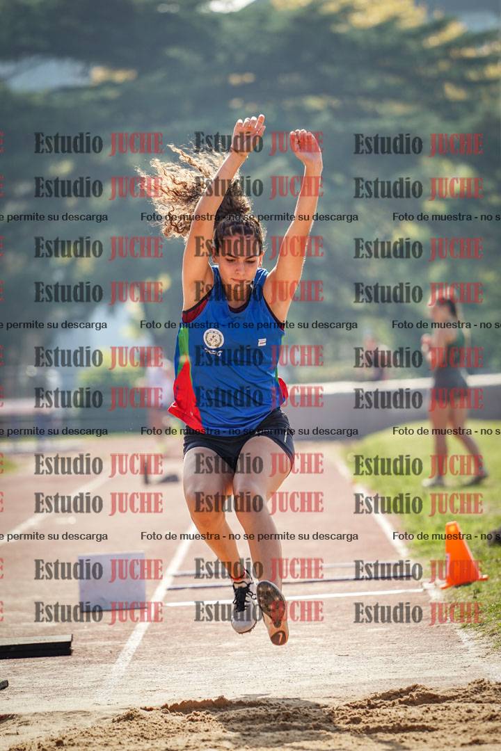 Fotos del salto en largo de mujeres - combinadas 5