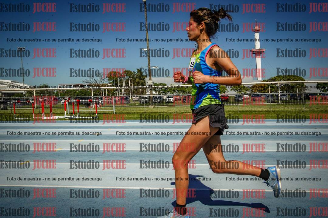 Fotos de los 5000 m de mujeres y varones - serie 2