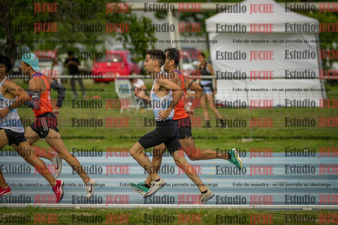 Fotos de los 1000 m llanos de varones