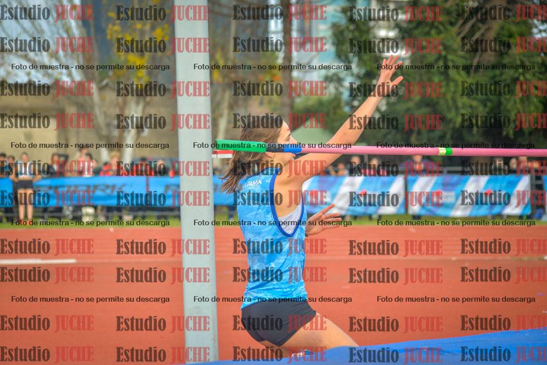 Fotos del salto en alto de mujeres