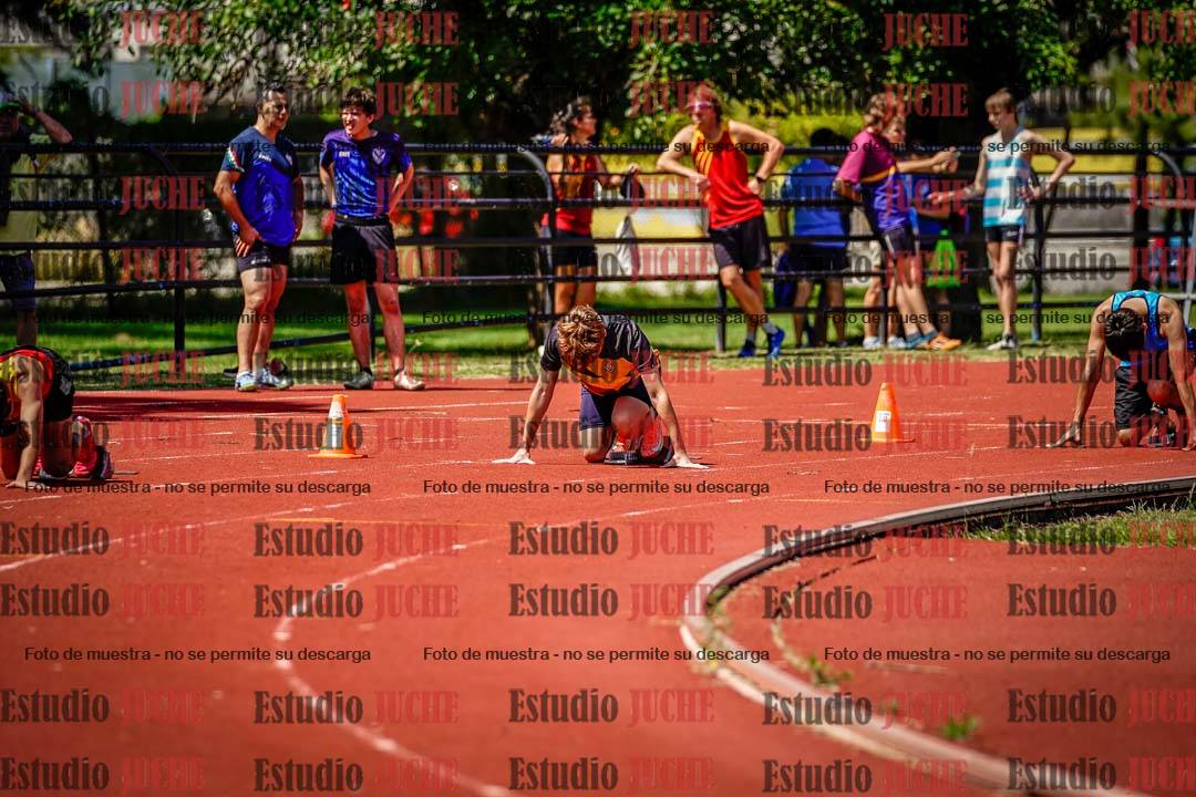 Fotos de los 200 m llanos de varones