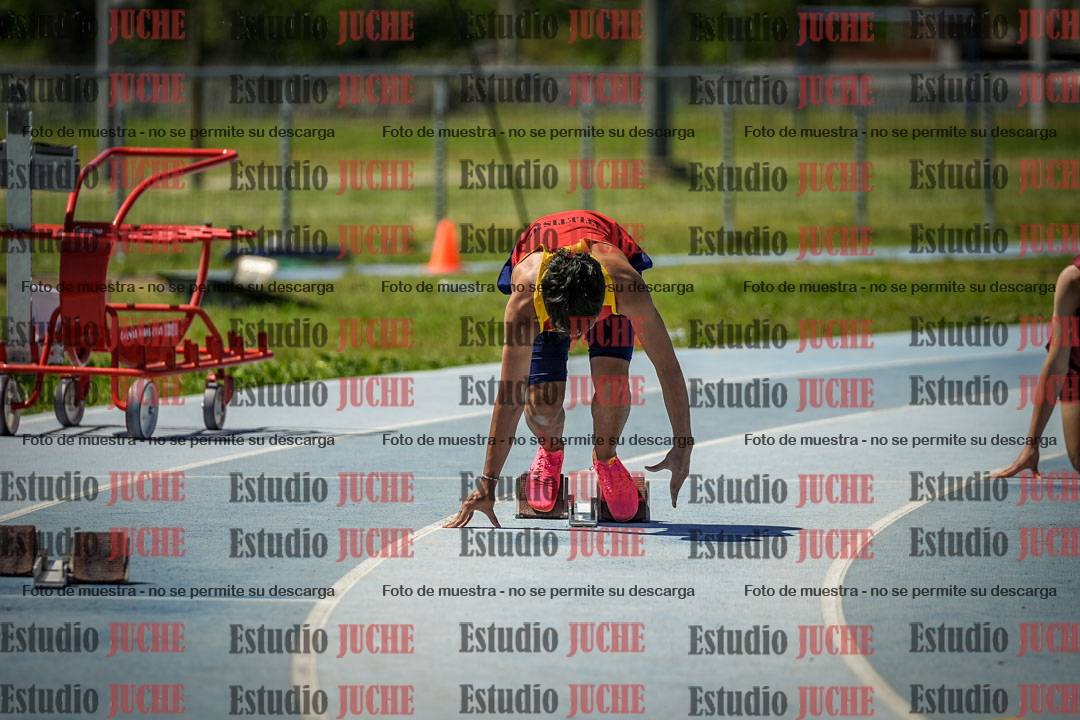 Fotos de los 200 m llanos de varones